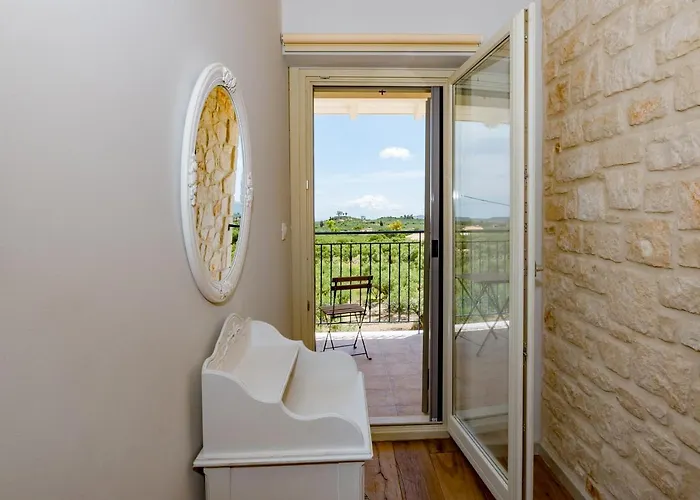 Zante Soleil - Elegant Stone With Large Private Pool Villa Lagopodhon